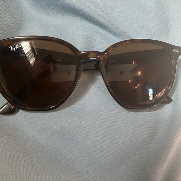 Ray Ban P - Picture 2 of 12